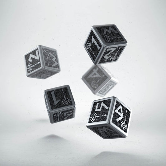 Q-Workshop - Dwarven Metal Dice - Set of 5 D6 Dice - Silver Metallic