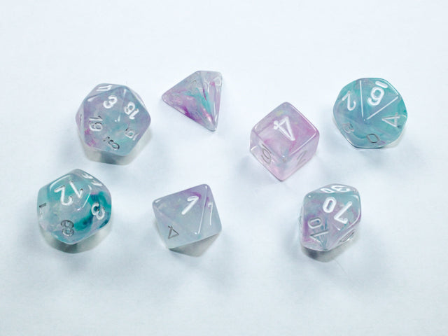 Chessex - Nebula Mini-hedral Wisteria/white 7-Die set