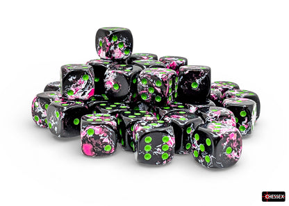 Brush Dice - Paintball/black w/green pips 12mm d6 Dice Block (36 dice) - Chessex