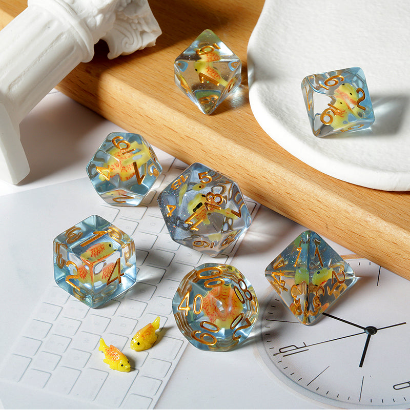 Resin Dice Set (7pcs) [Goldfish]