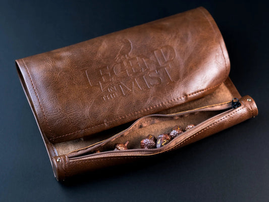 Resin: Legend in the Mist: Leather Satchel with 6 Resin Acorn Dice