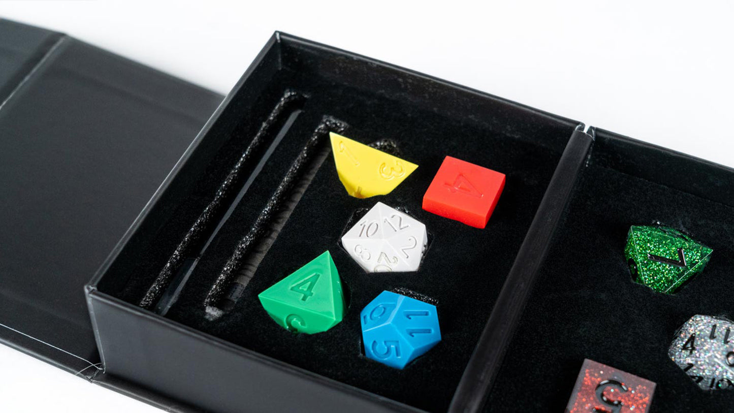 D&D 50th Anniversary Holmes Retro Replica & Modern Inspired Set - Fanroll Dice